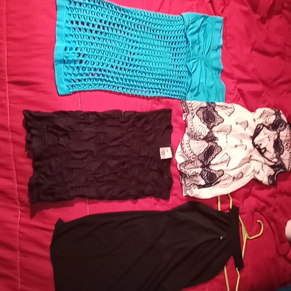 Woman's clothing